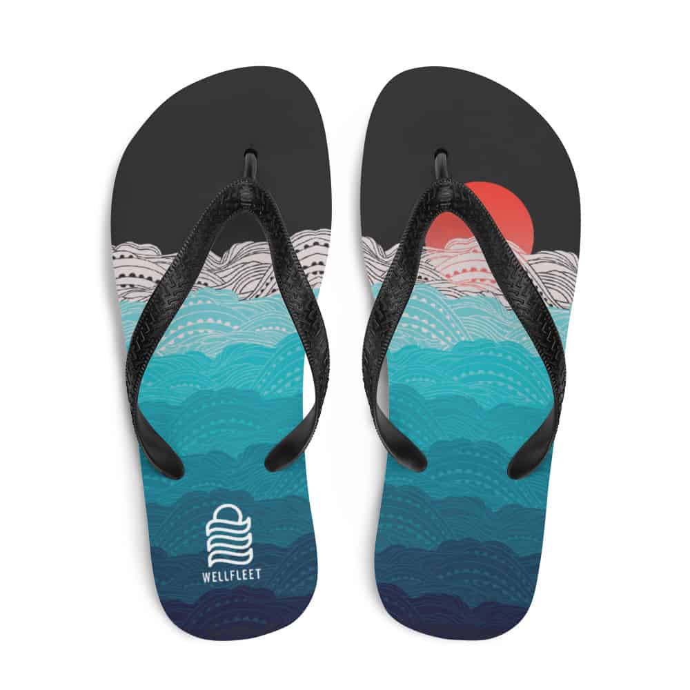 Black flip flop sandals with sunset graphic